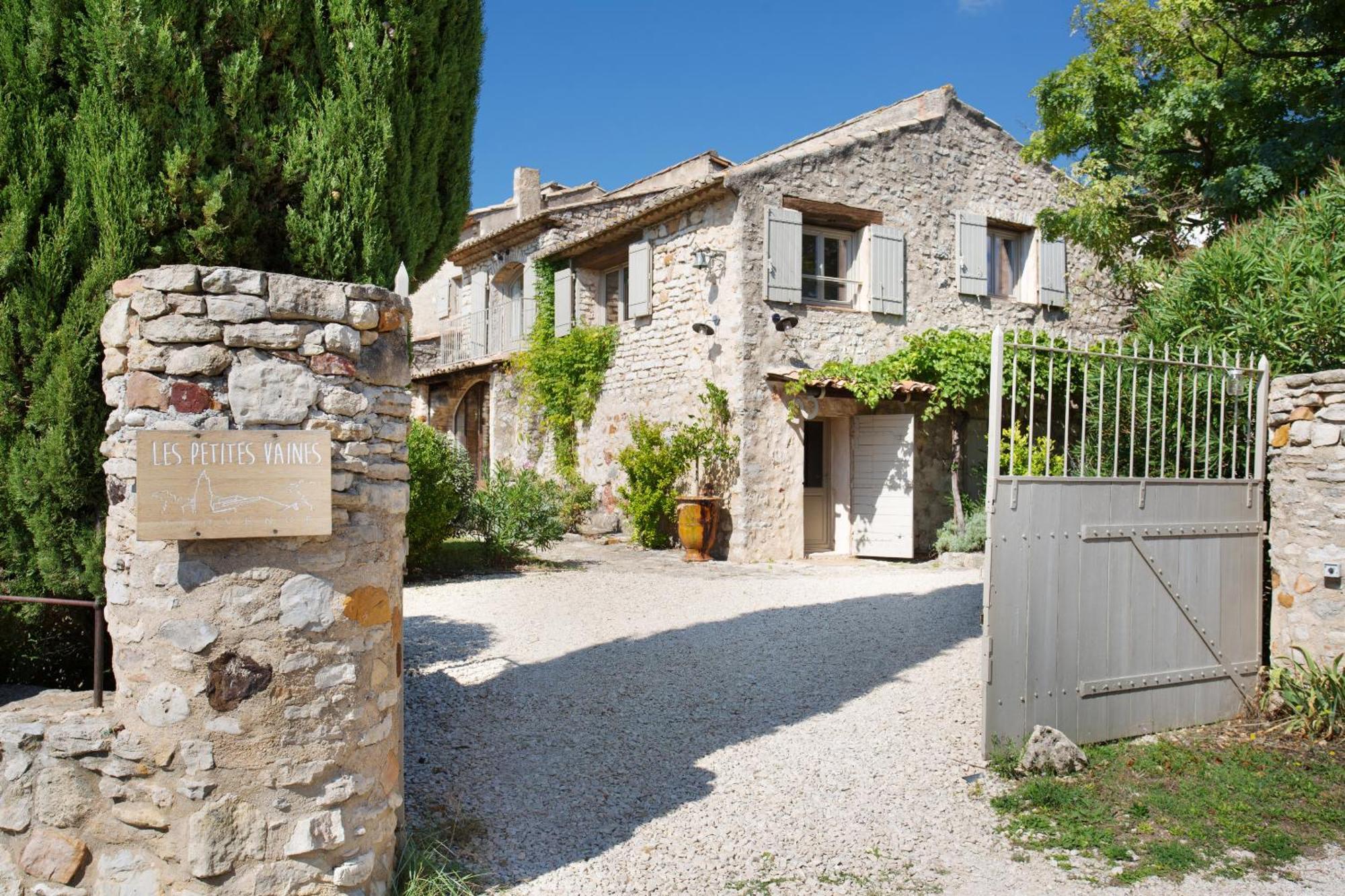 Отель Domaine Les Petites Vaines Гульт Номер фото